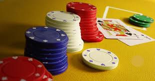 Tekankan bahwa kartu gosok poker dapat dimainkan