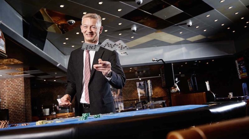 Juara Seri Dunia PLO Poker Hi-Lo Dua Kali Nathan Gamble